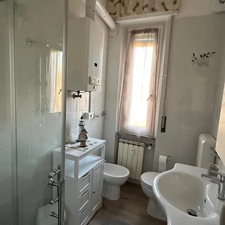 Apartman La Casa Di Genia, Terremarine