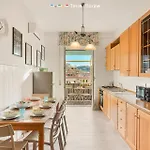 La Casa Di Genia, Terremarine 라스페치아