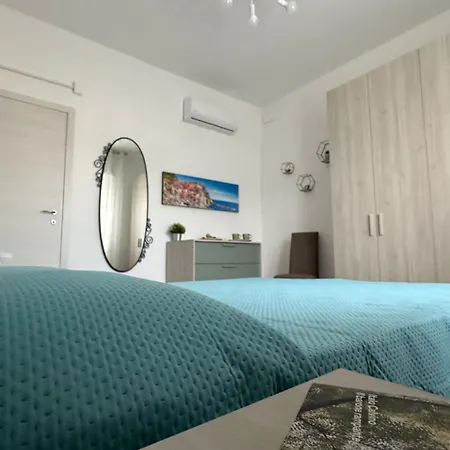 La Casa Di Genia, Terremarine Апартаменты