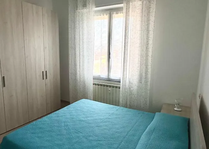 La Casa Di Genia, Terremarine * La Spezia