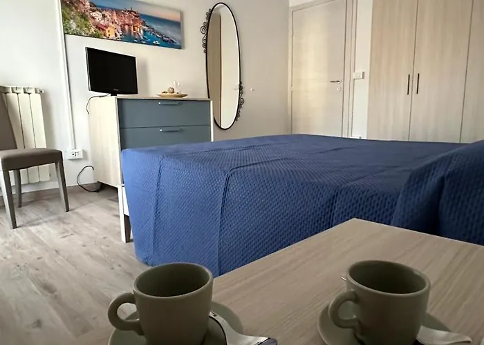 Apartment La Casa Di Genia, Terremarine *