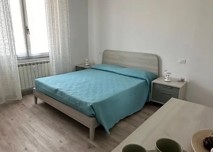 La Casa Di Genia, Terremarine La Spezia