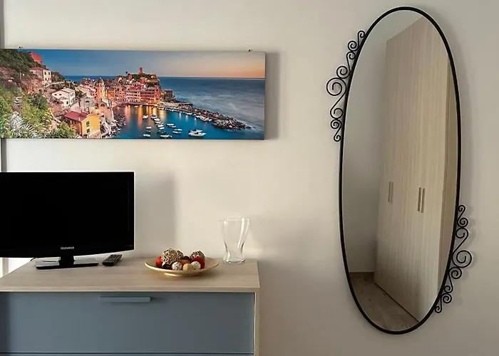 Apartment La Casa Di Genia, Terremarine